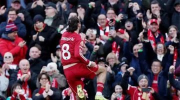 سوبوسلاي يضع ليفربول في المقدمة بهدف أول أمام توتنهام بالدوري الإنجليزي